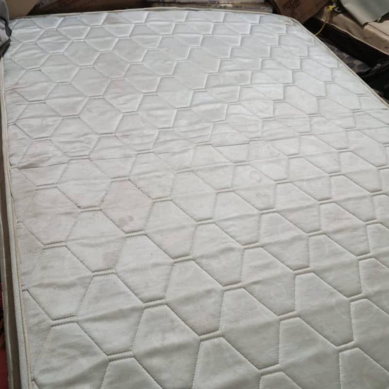 Single bed 1