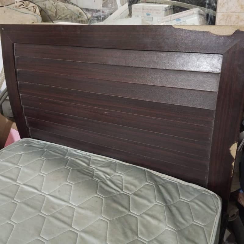 Single bed 3