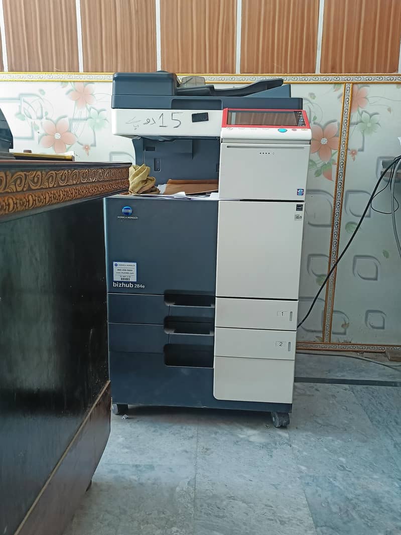 konica minolta 2