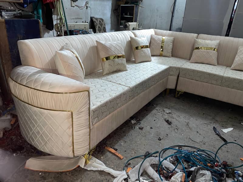 L shaped corner sofa 0
