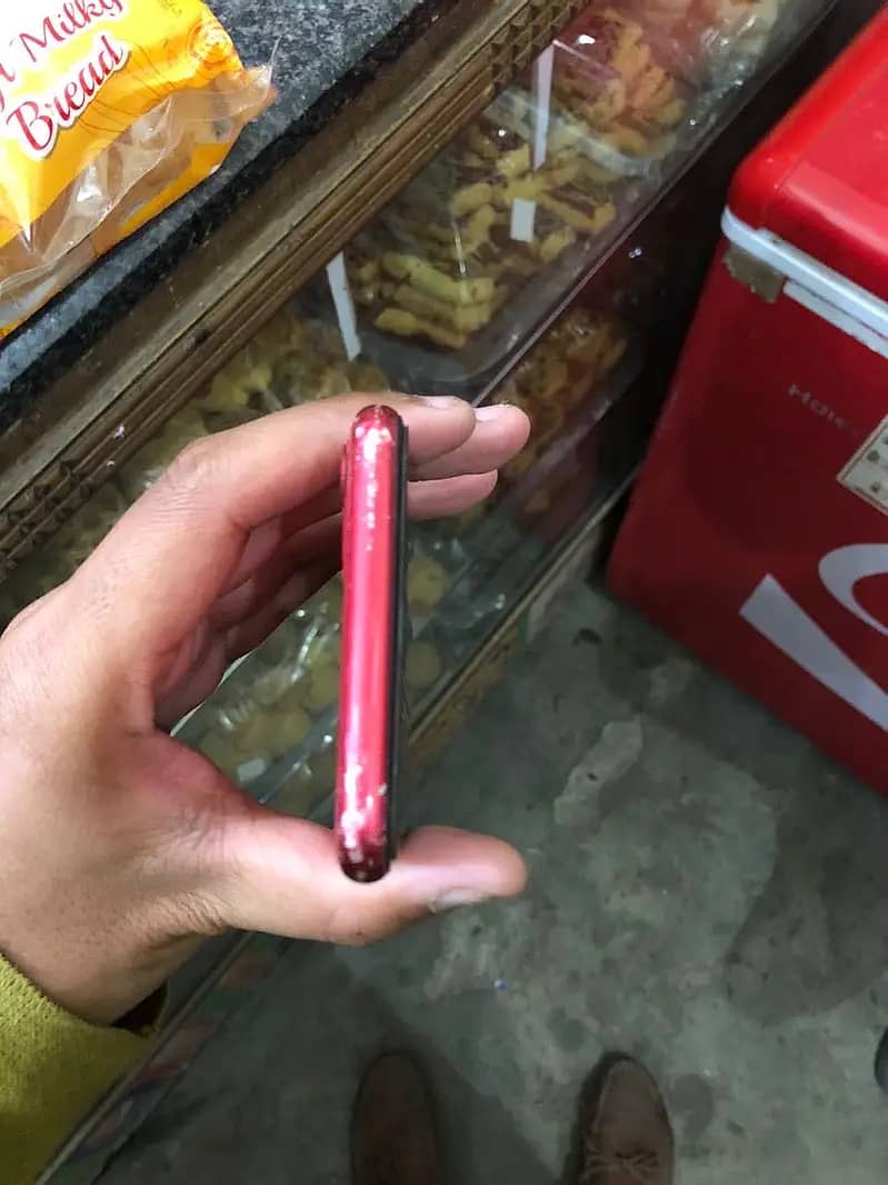 iPhone11 4
