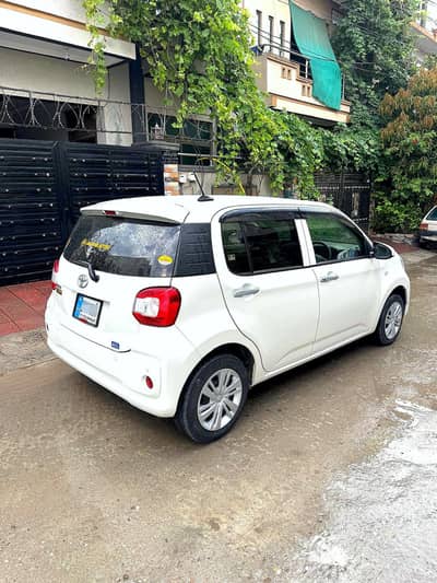 Toyota Passo Full Option B2B Genuine