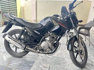Yamaha YBR 125 Black Urgent Sale