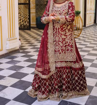 deep red farshi bridal lahnga