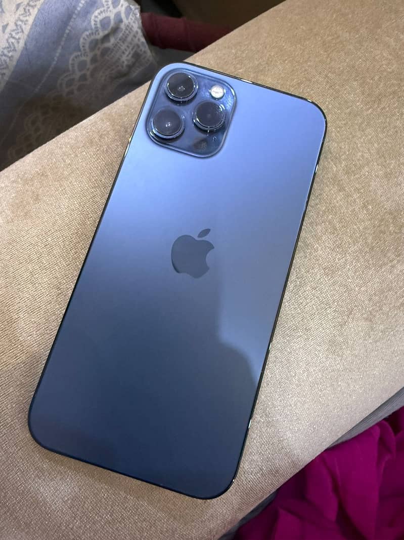 Iphone 12 pro max 0