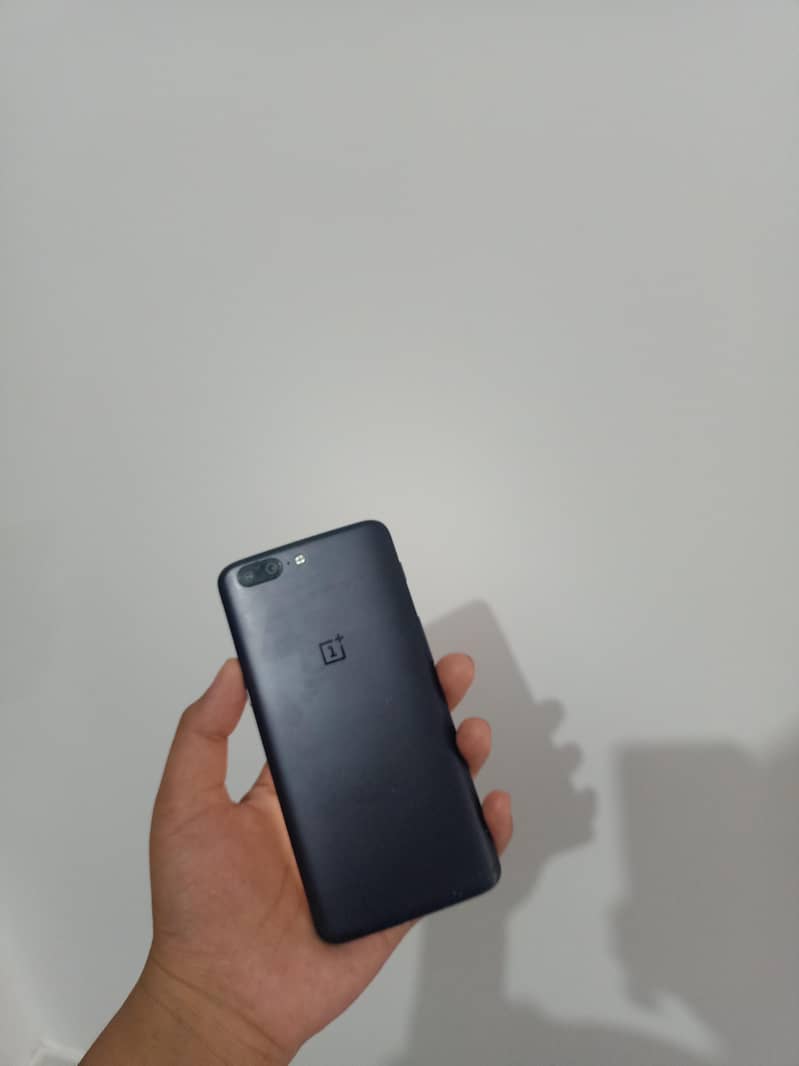 ONE PLUS 5 0