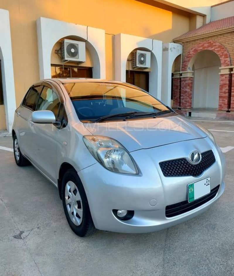 Vitz 2008 13