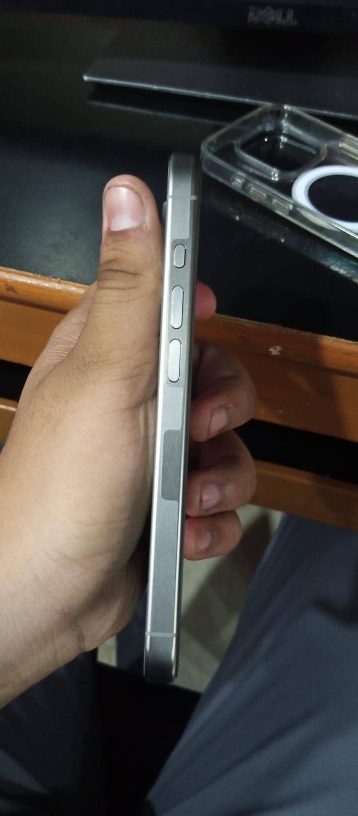 iPhone 15 pro 1