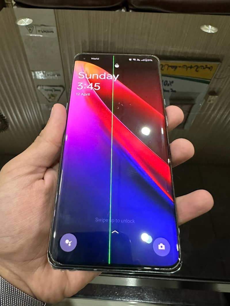 One plus 9 pro 8/256 with box 1
