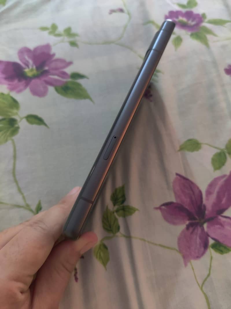 Google Pixel 7a 4