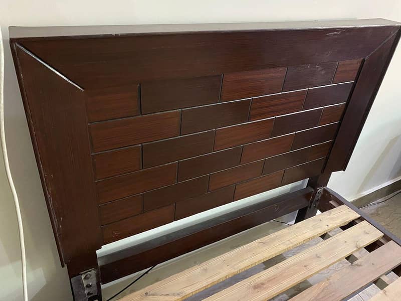 Single Bed 2