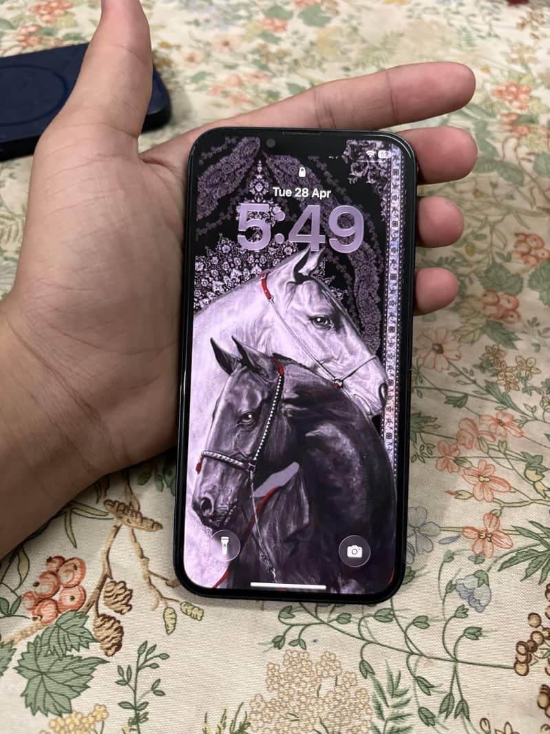 Iphone 14 jv 1