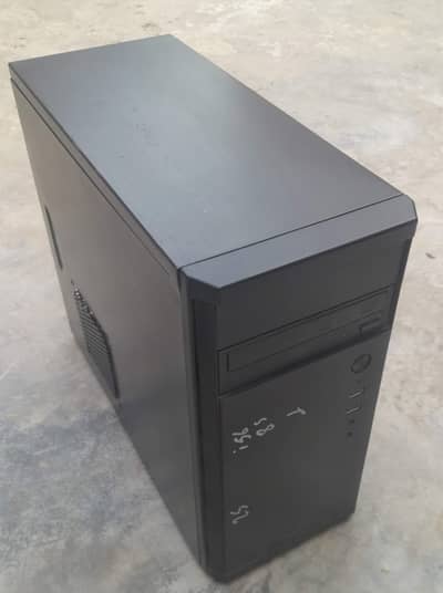 Core i5 6th Gen Workstation  16GB RAM 250 Samsung SSD +Dell Monitor +_
