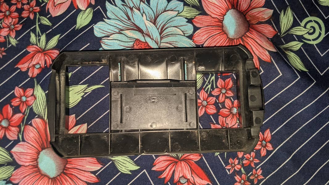 VR box with remote 6