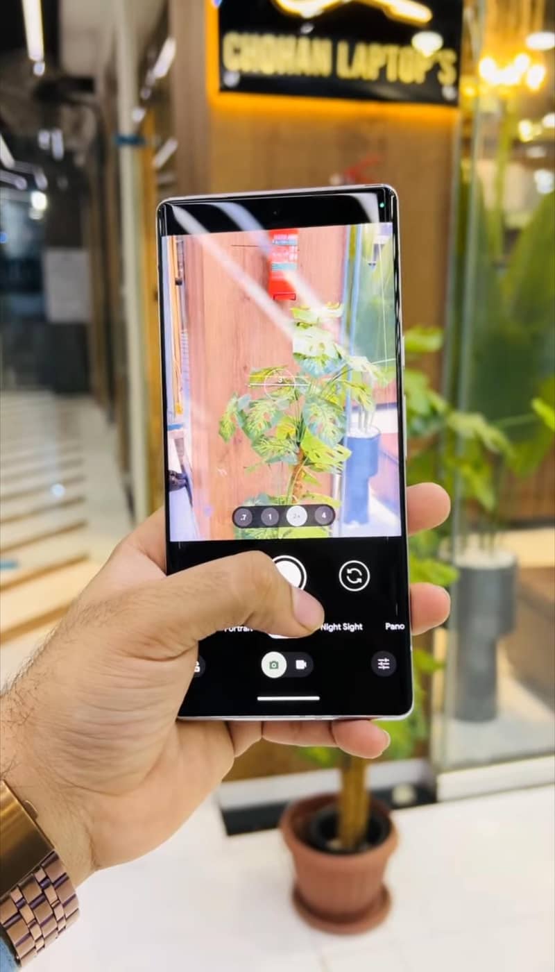 Google Pixel 6 Pro 2