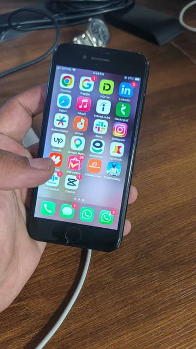 iPhone SE 2020 64gb pta approved