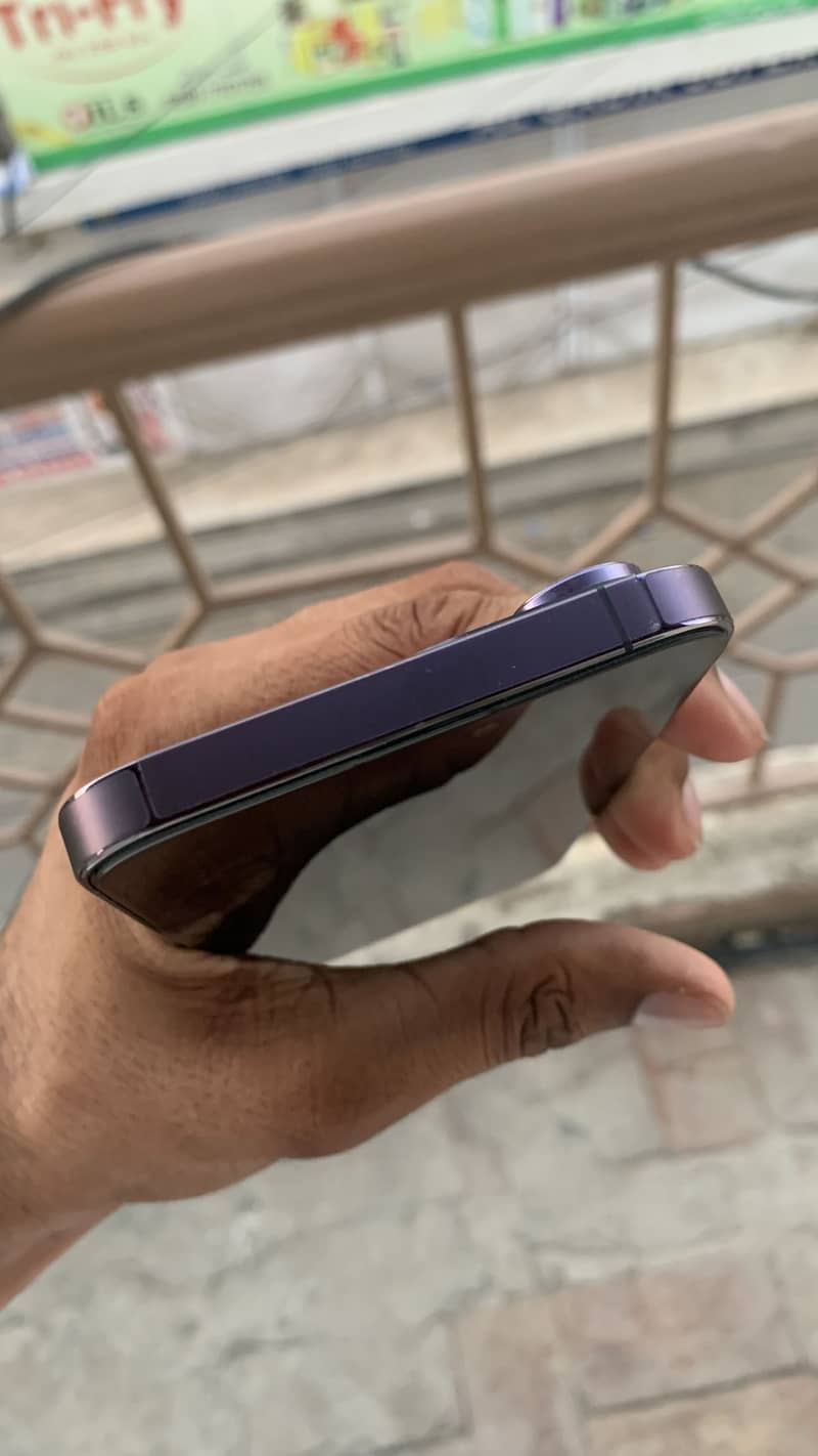 iphone 14 pro max 2