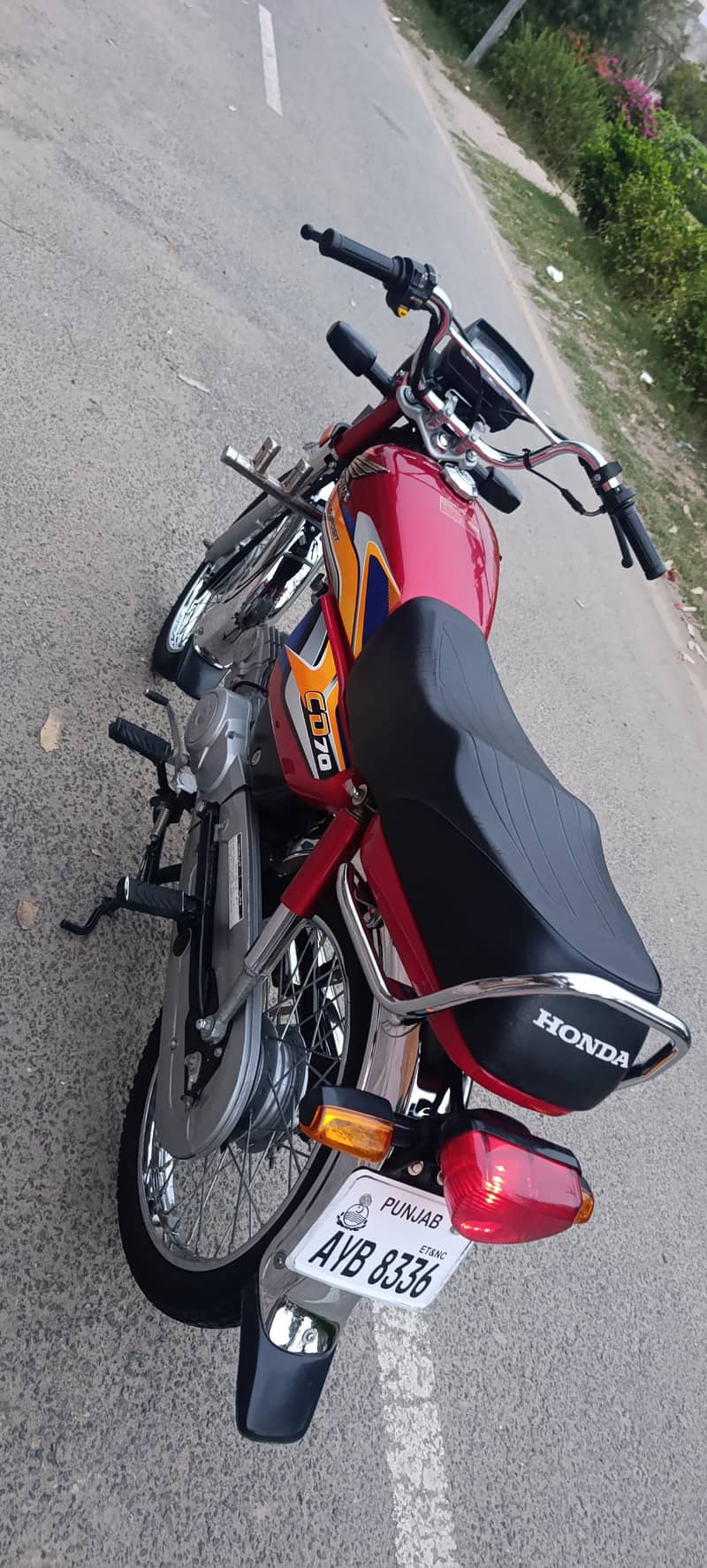 cd 70 0