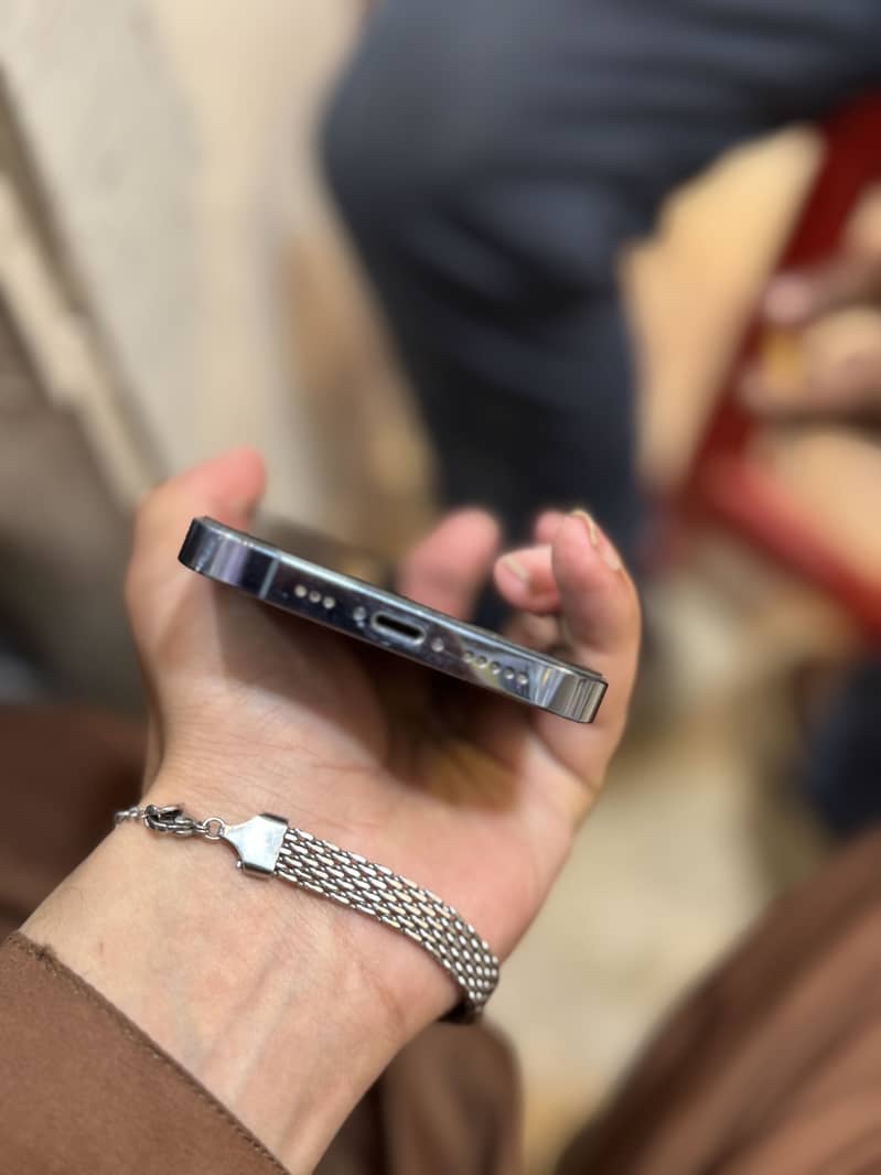 Iphone 13pro 2