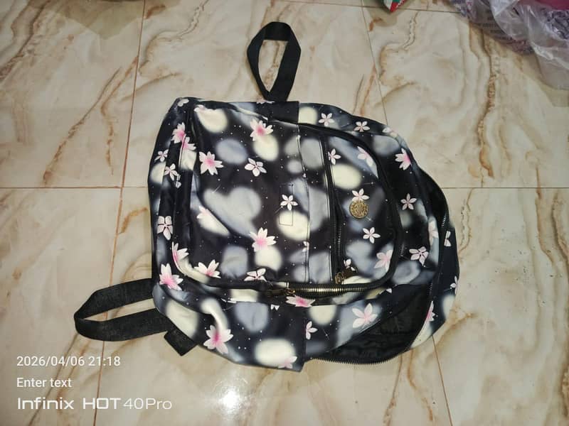 bag. . 10
