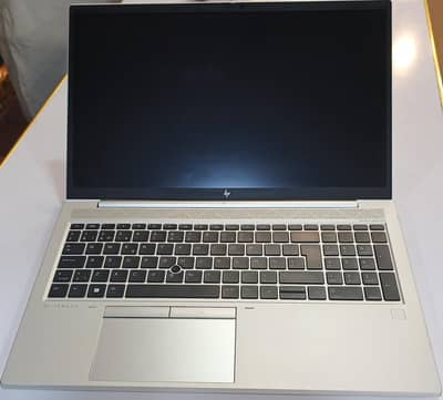 Hp Elite book 840 G8 16/512