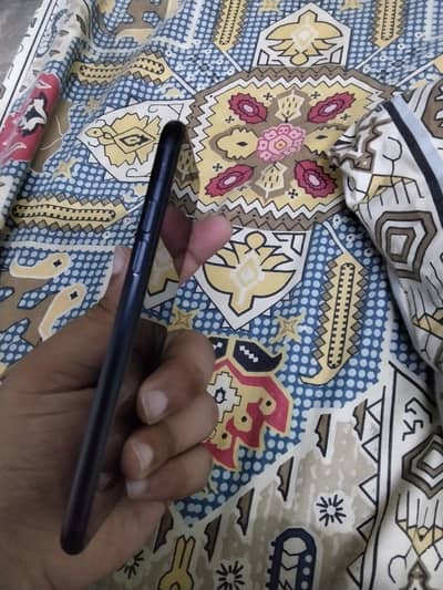 Iphone se 3rd gen 2022 non pta jv all okay sath m jv chip bhi dunga