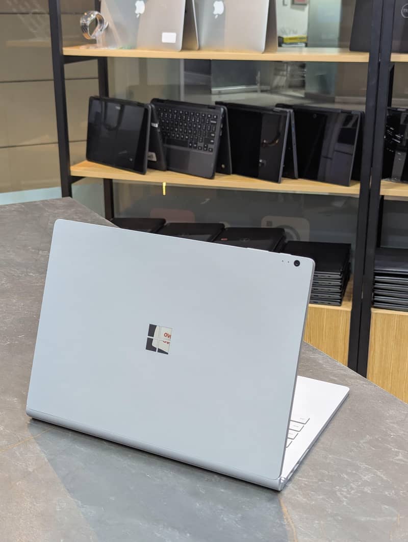 Microsoft Surface Book 2 2