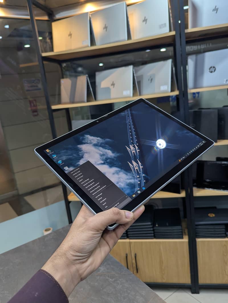Microsoft Surface Book 2 9