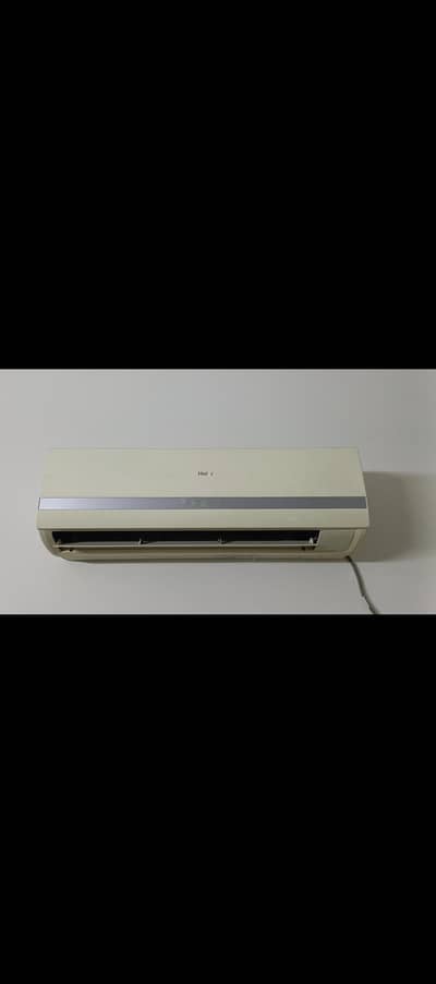 HAIER AC 1 TON FOR SALE RUNNING CONDITION FULLY MAINTAINED