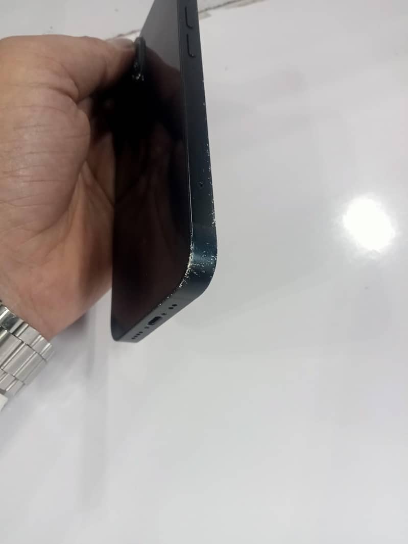 Iphone 13 mini 3