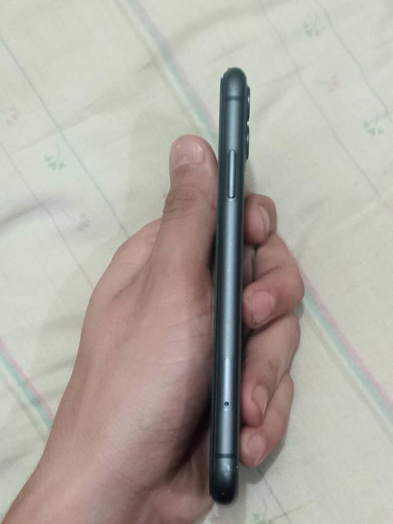 iPhone 11 1
