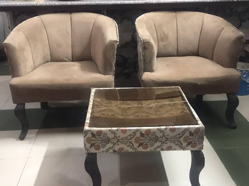 coffee table 0