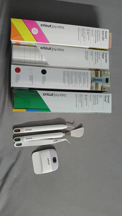Cricut starter pack and tools