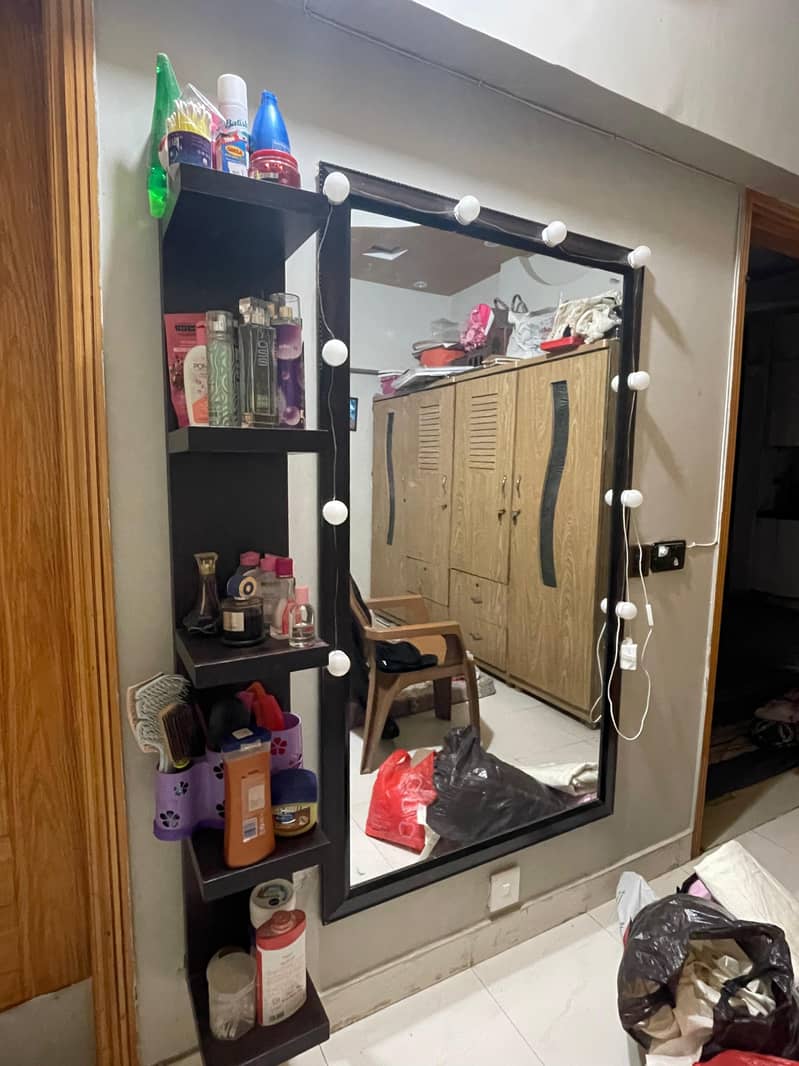 Long mirror 0