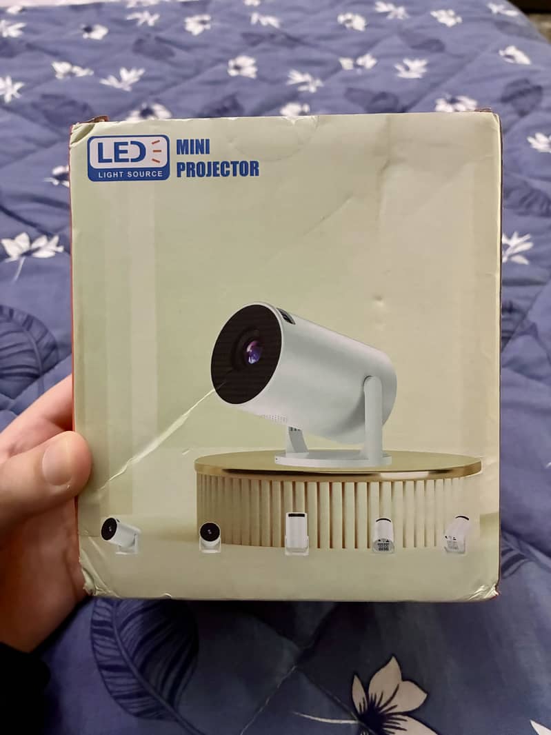 Mini Projector 6