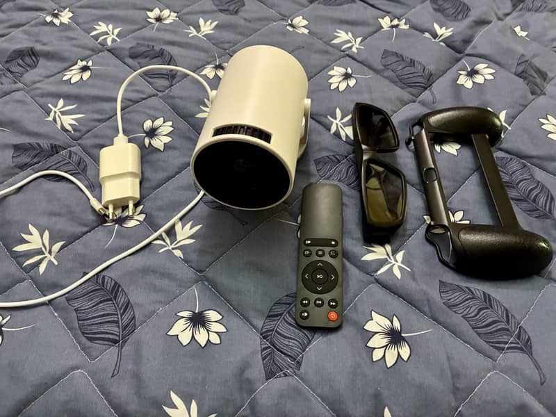 Mini Projector 10
