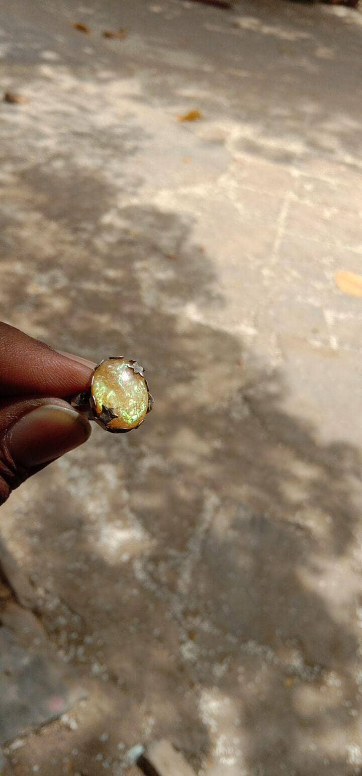 opal stone 2