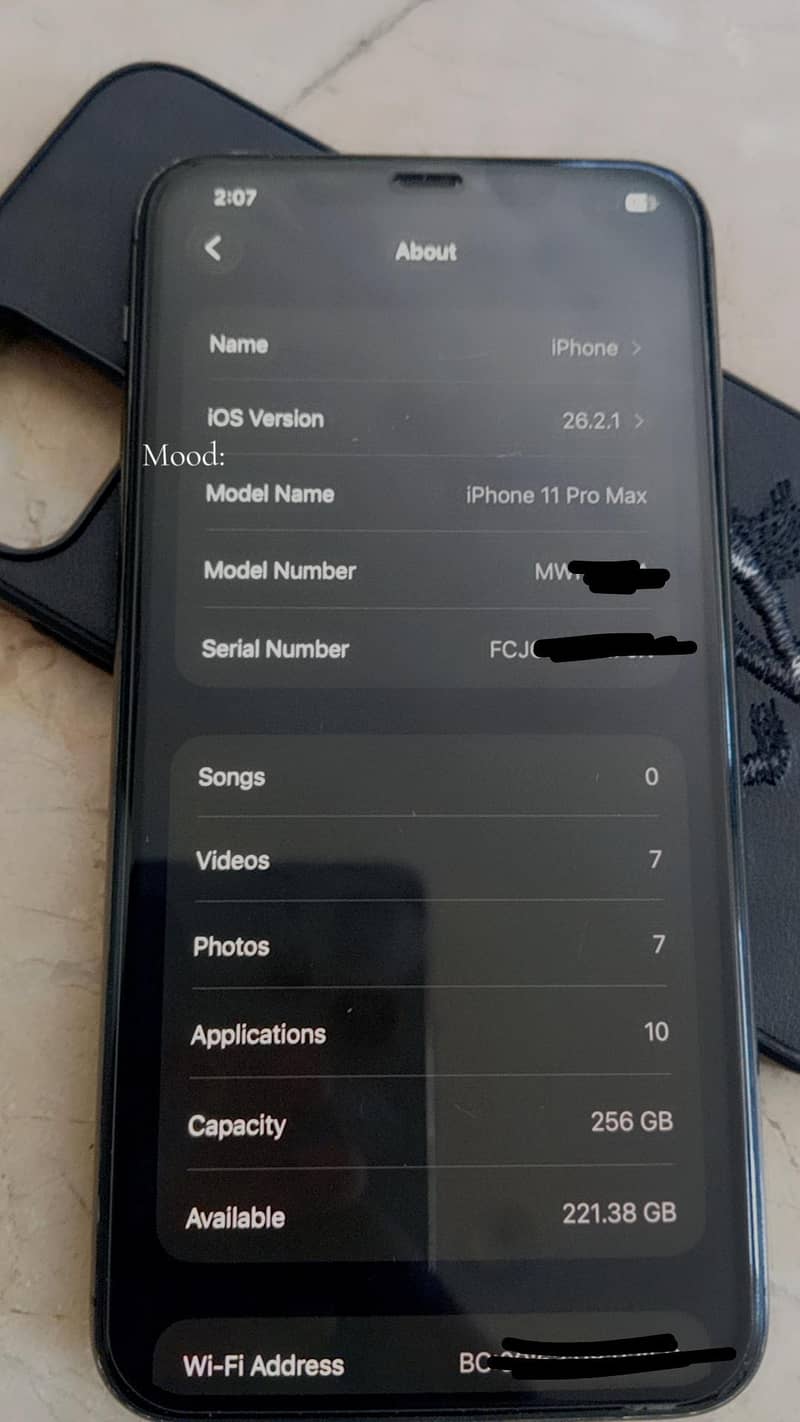 iPhone 11 Pro max. . . . 5