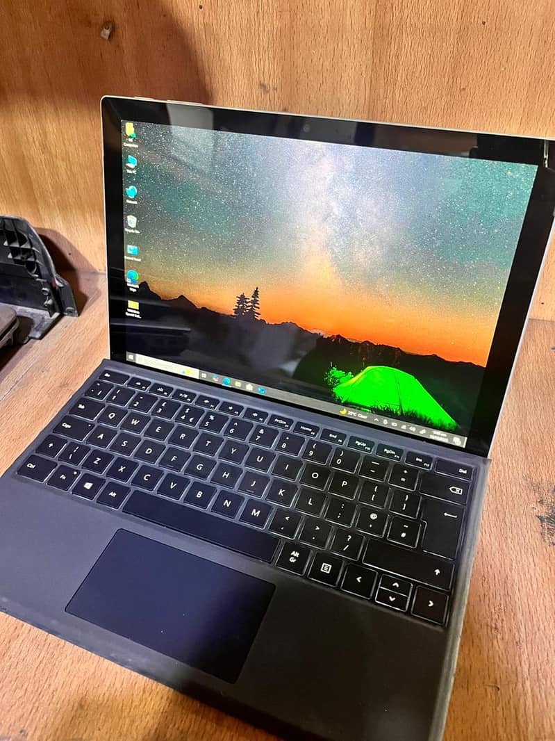 Micro soft surface pro 7 plus 8/256 3