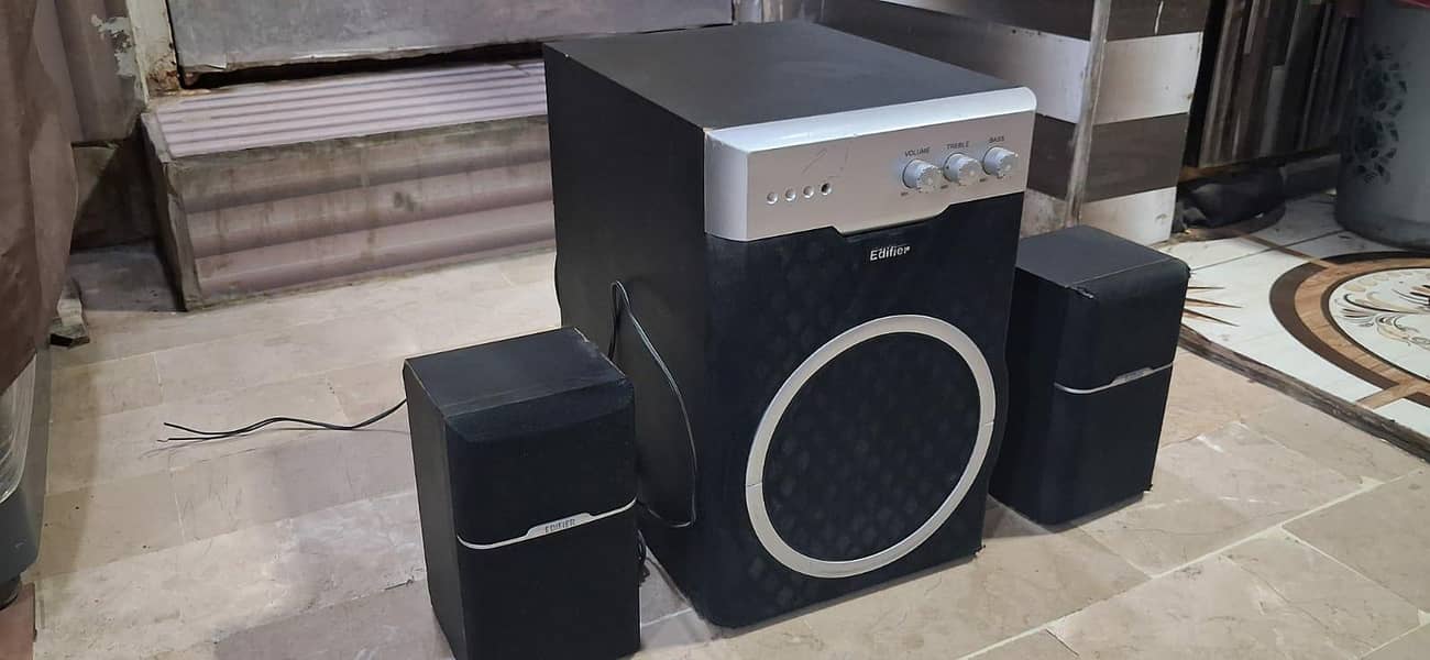 Edifier R401 Aux 2.1 high bass sound system USA - Home Theater Systems ...