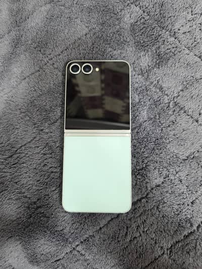 Samsung Z Flip 6 | 12/256 | USA WaterPack MOBILE ZILLA