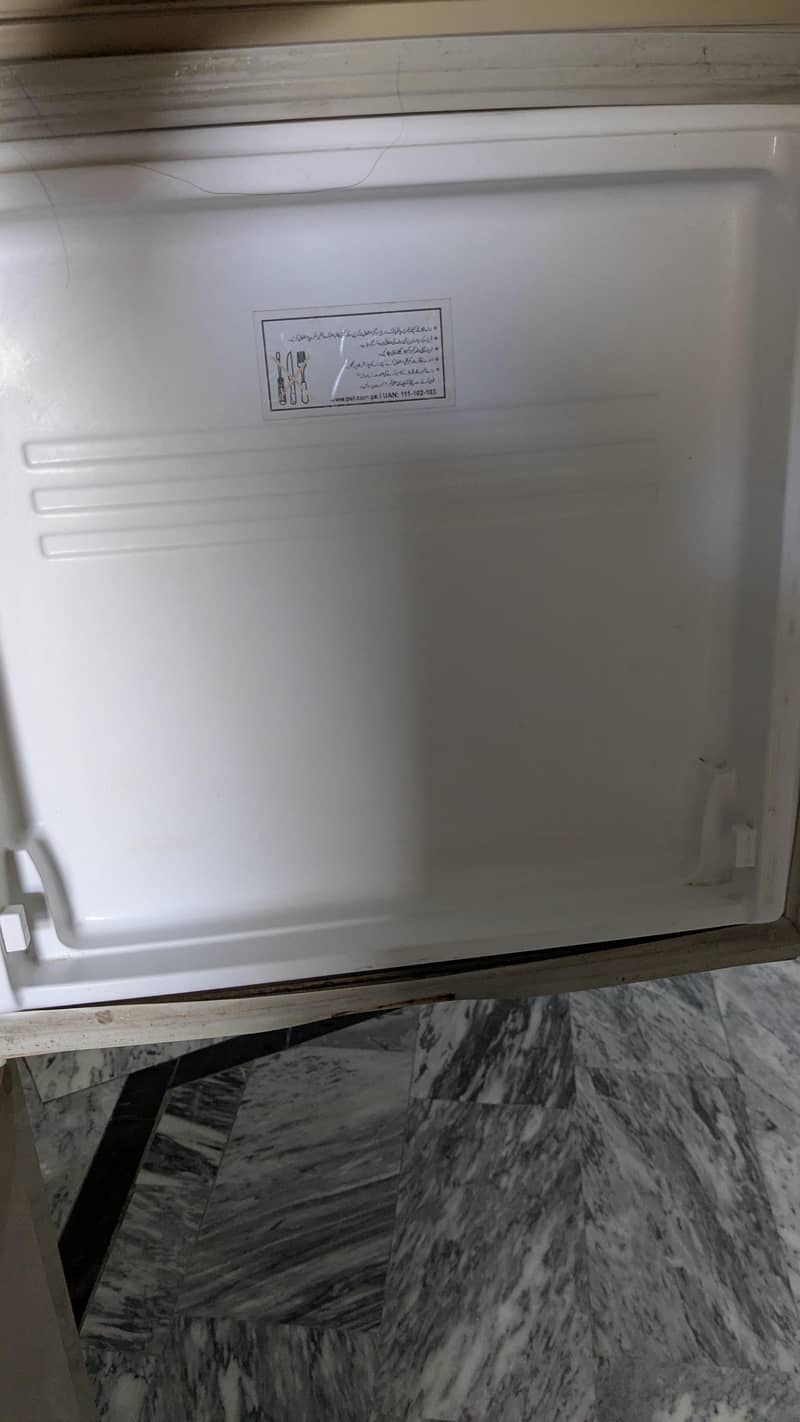 refrigerator 3