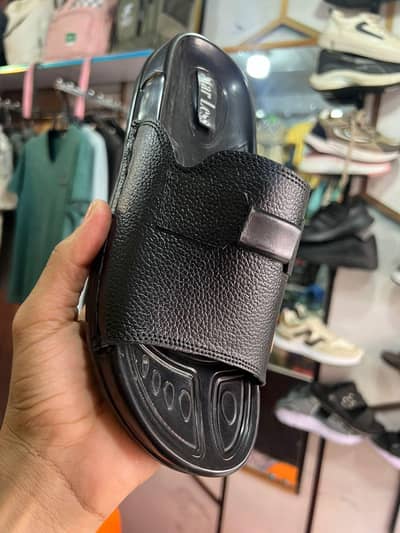 leather chapal
