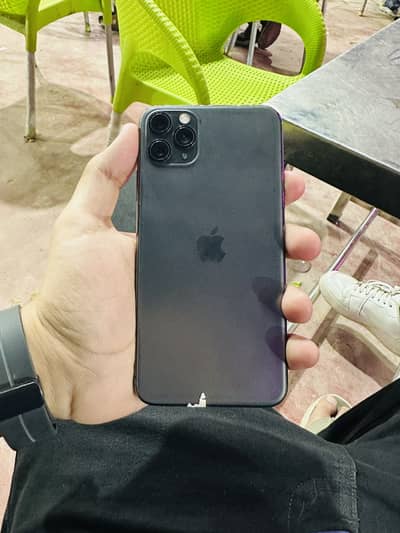 Iphone 11 pro max 64gb factory unlock