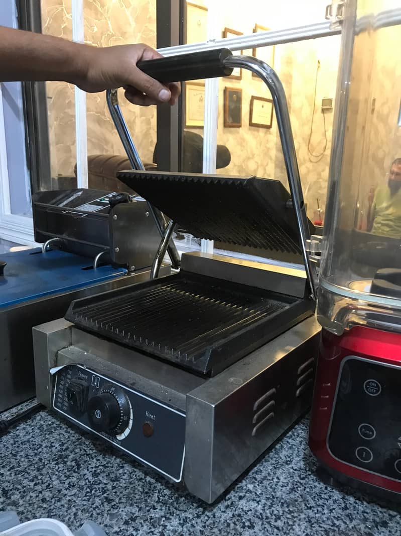 Panini Grill Machine 0
