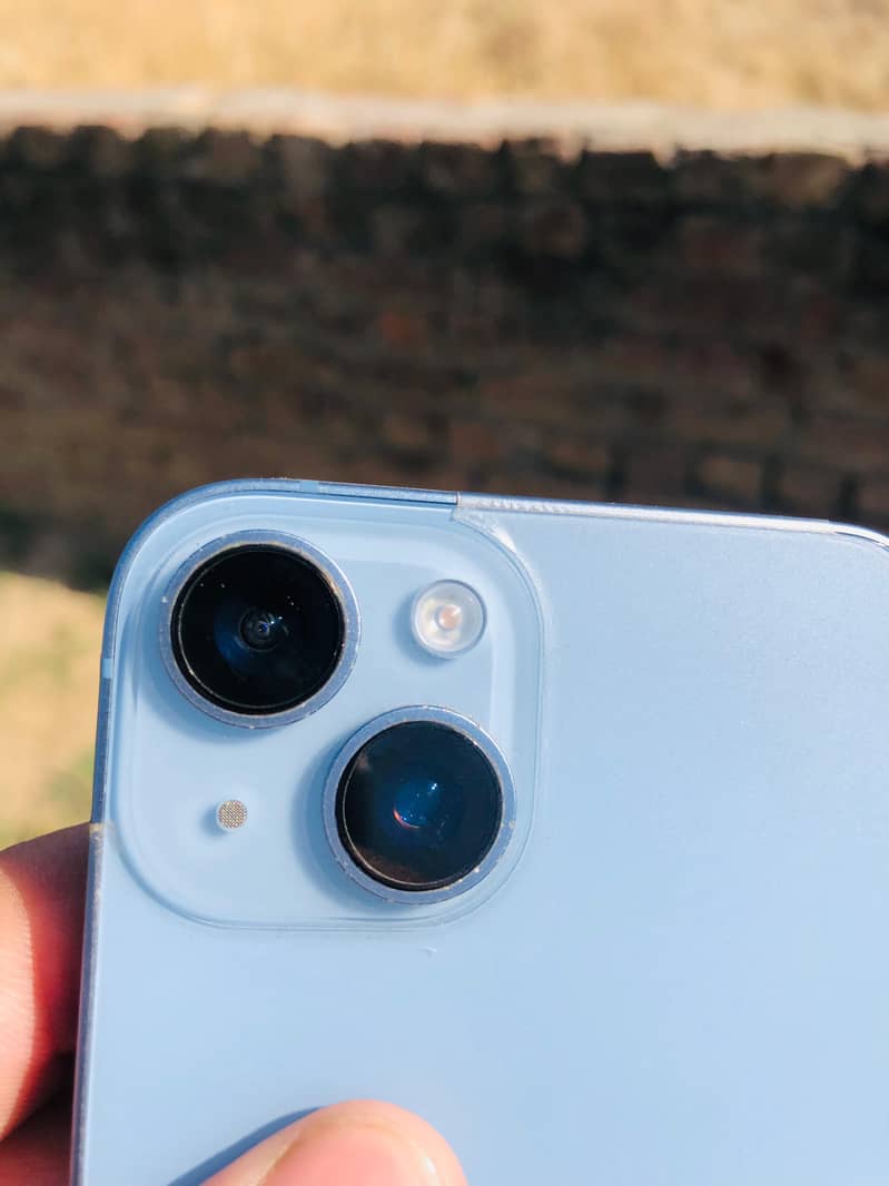 iPhone 14 6