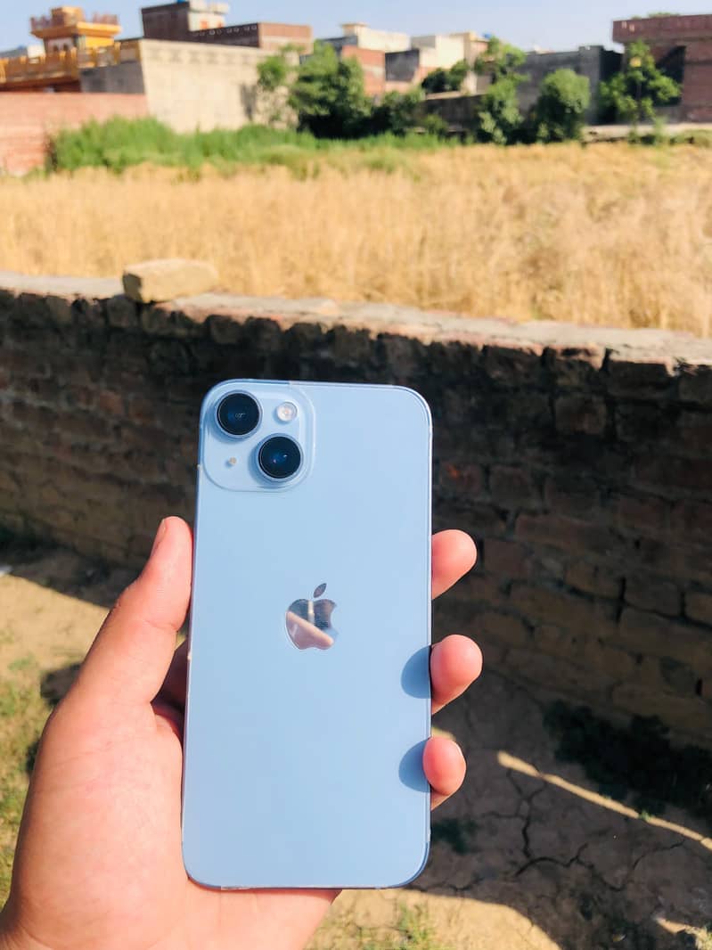 iPhone 14 8