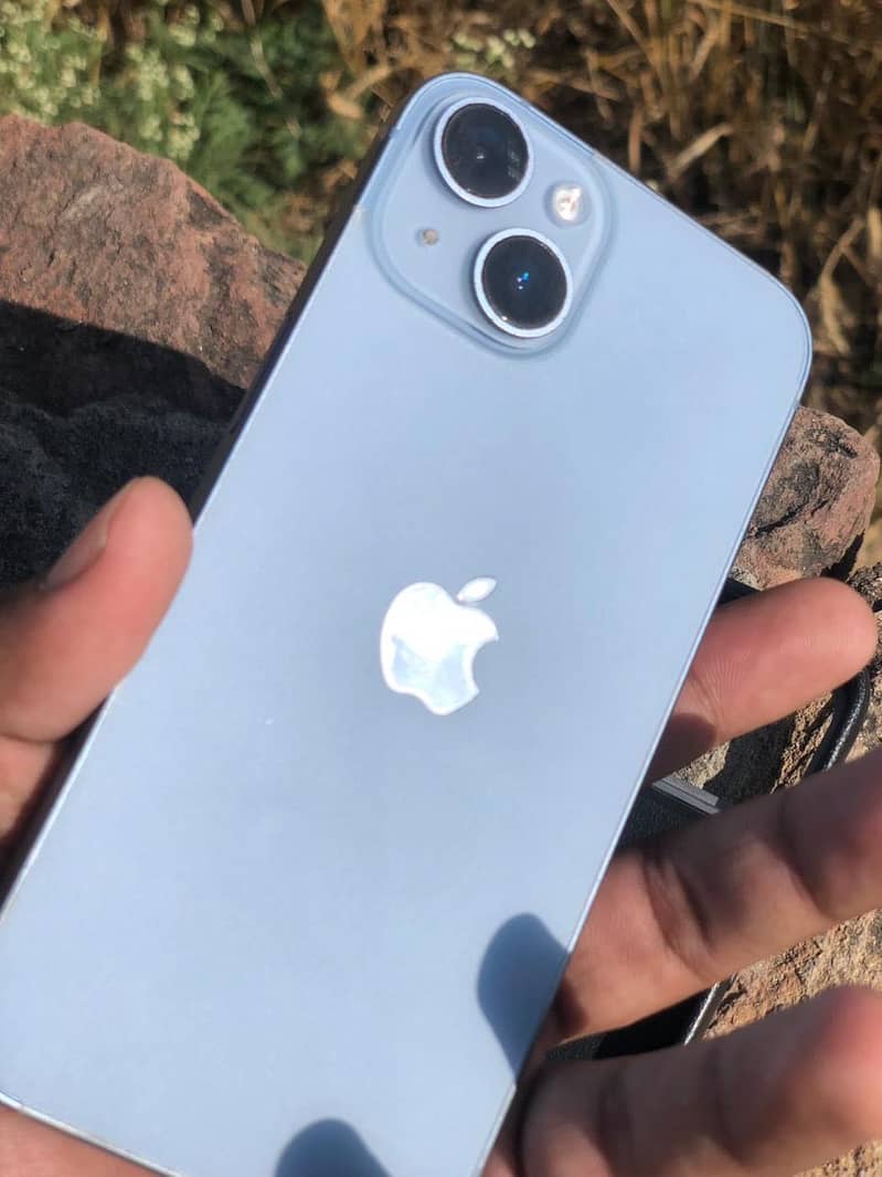 iPhone 14 10