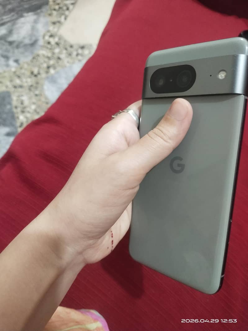 google pixel 8 14