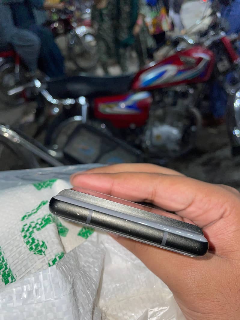 Google Pixel 6 5